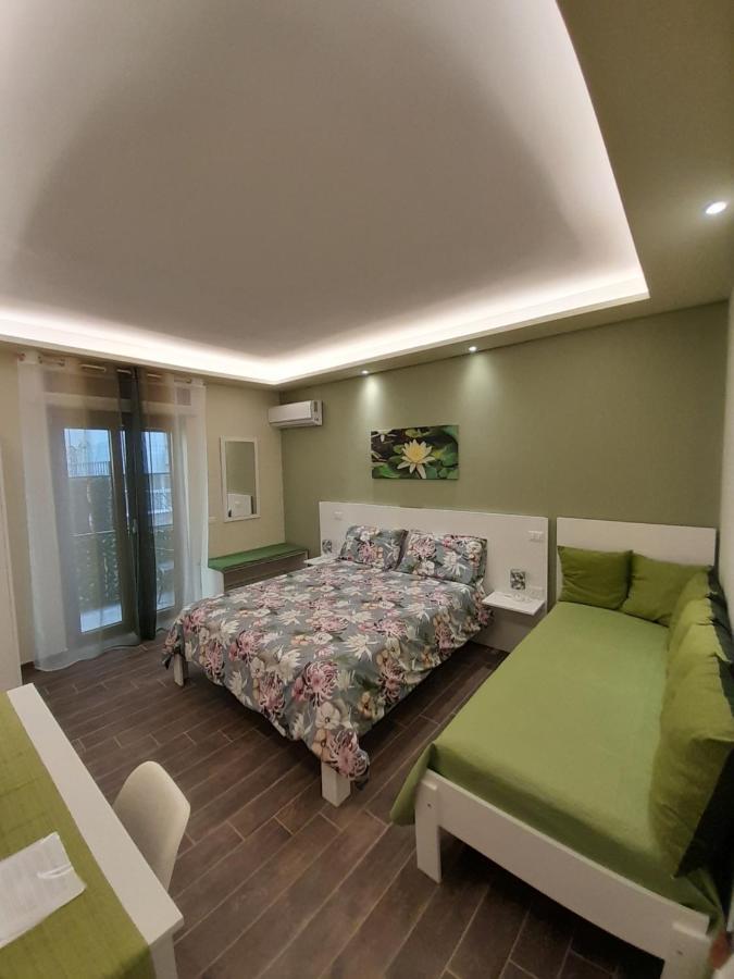 L'Oasi Di Venere Bed And Breakfast 카세르타 외부 사진