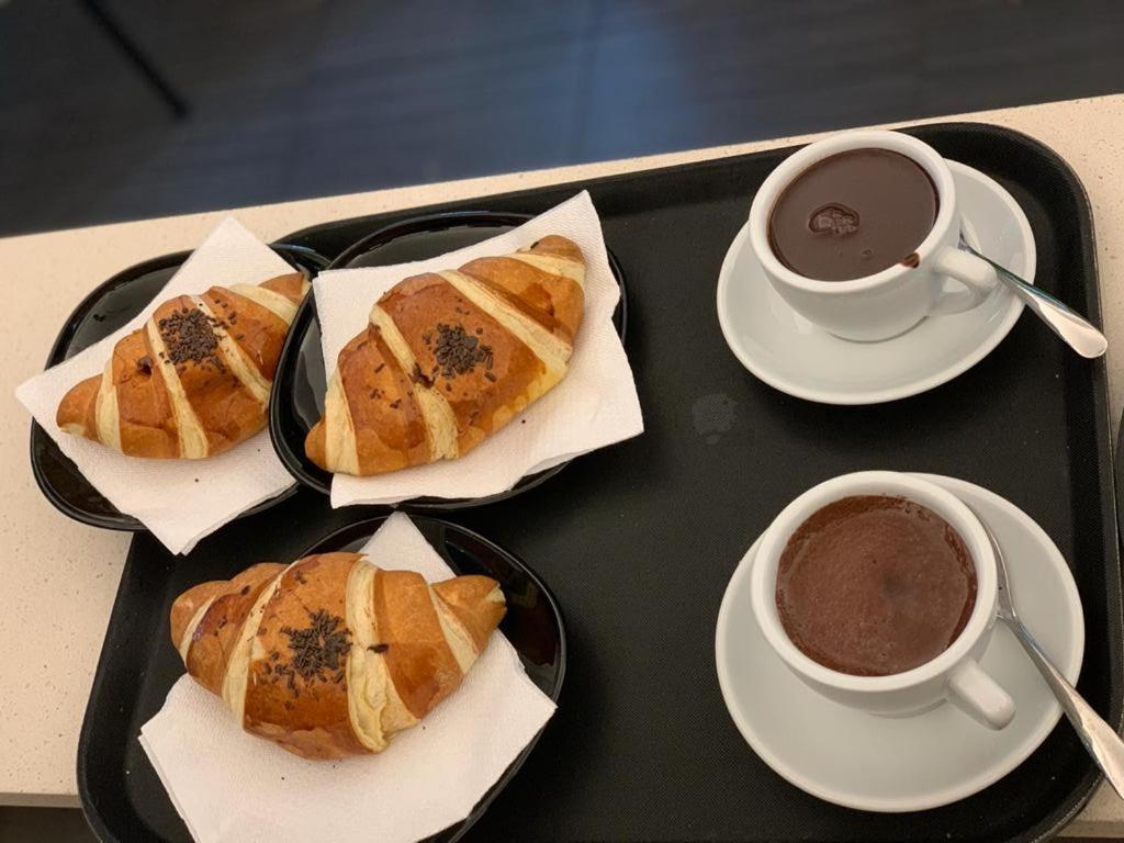 L'Oasi Di Venere Bed And Breakfast 카세르타 외부 사진