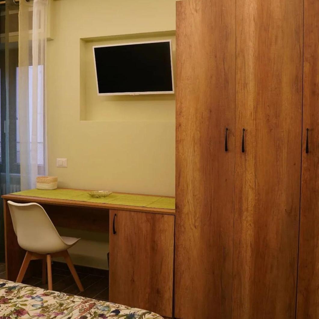 L'Oasi Di Venere Bed And Breakfast 카세르타 외부 사진