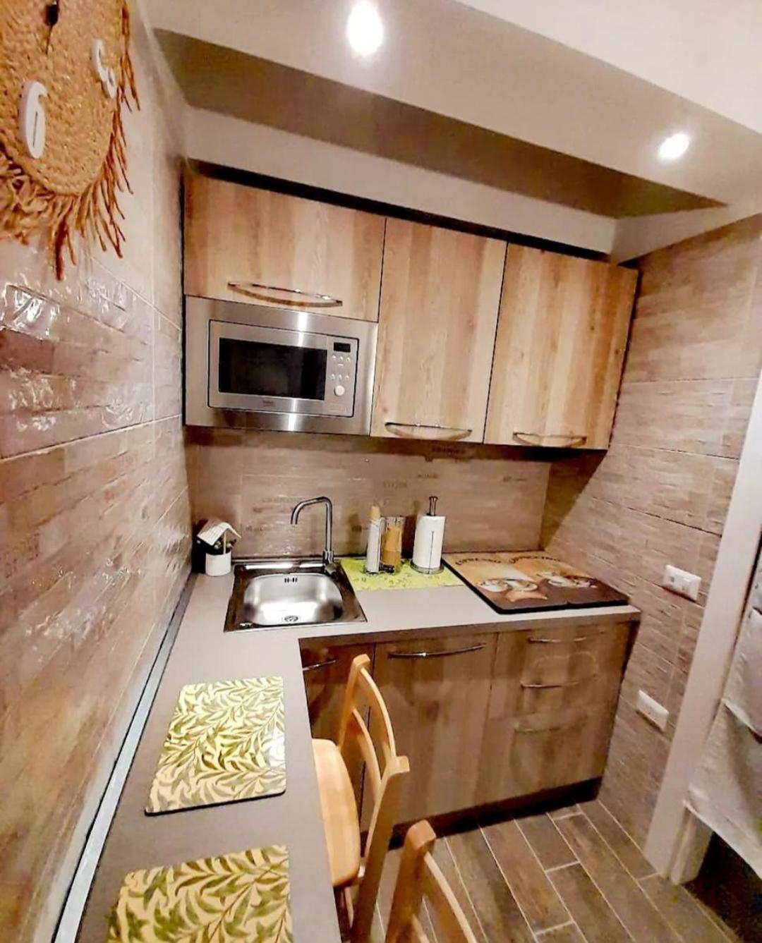L'Oasi Di Venere Bed And Breakfast 카세르타 외부 사진
